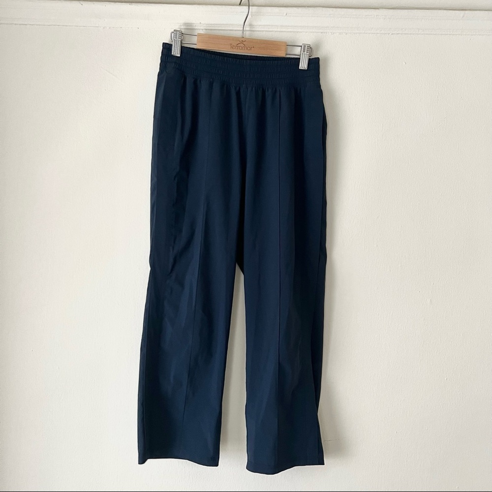 Lululemon wanderer crop pant